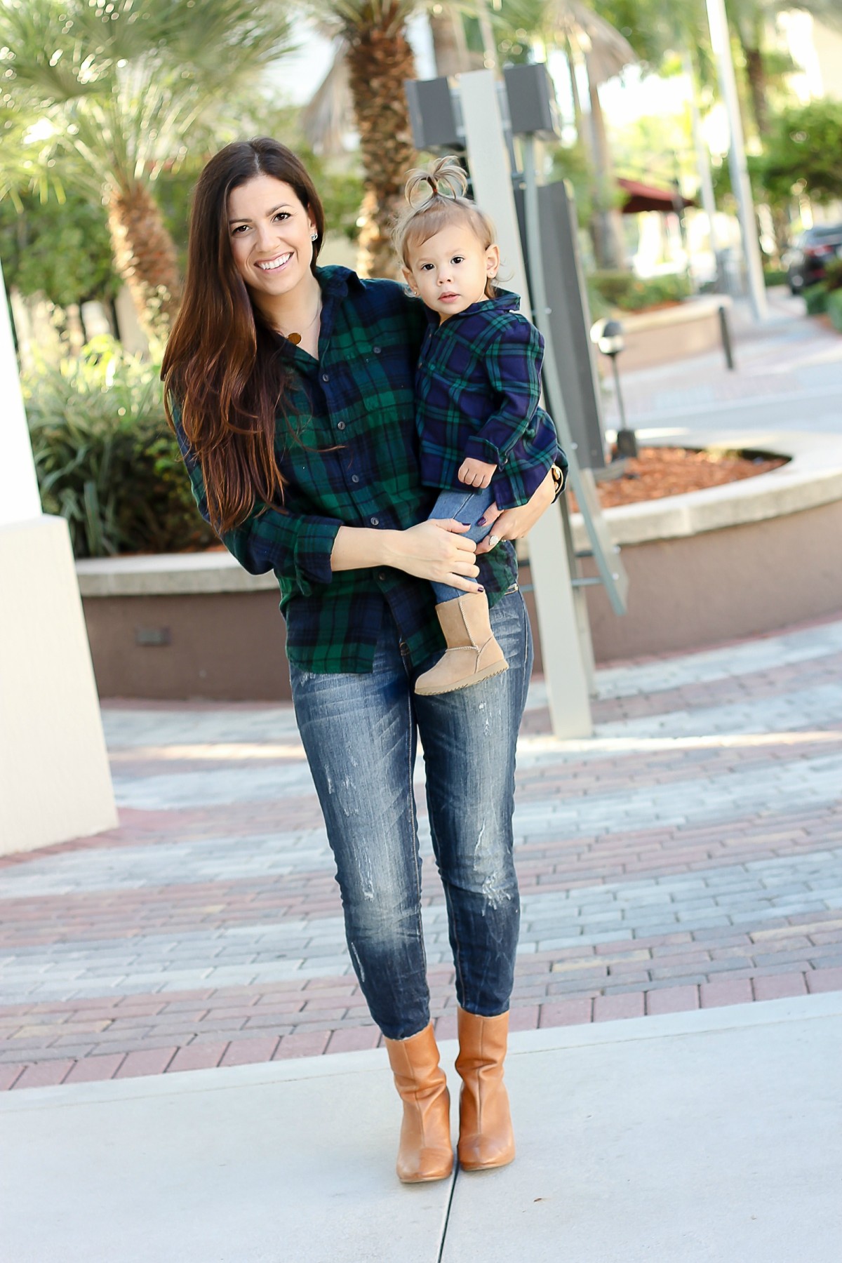 mommy and me outfits, mother daughter matching outfits