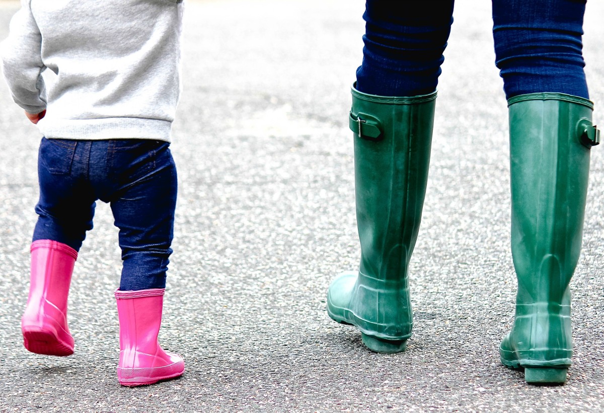 mother daughter matching Hunter boots, mommy and me outfits