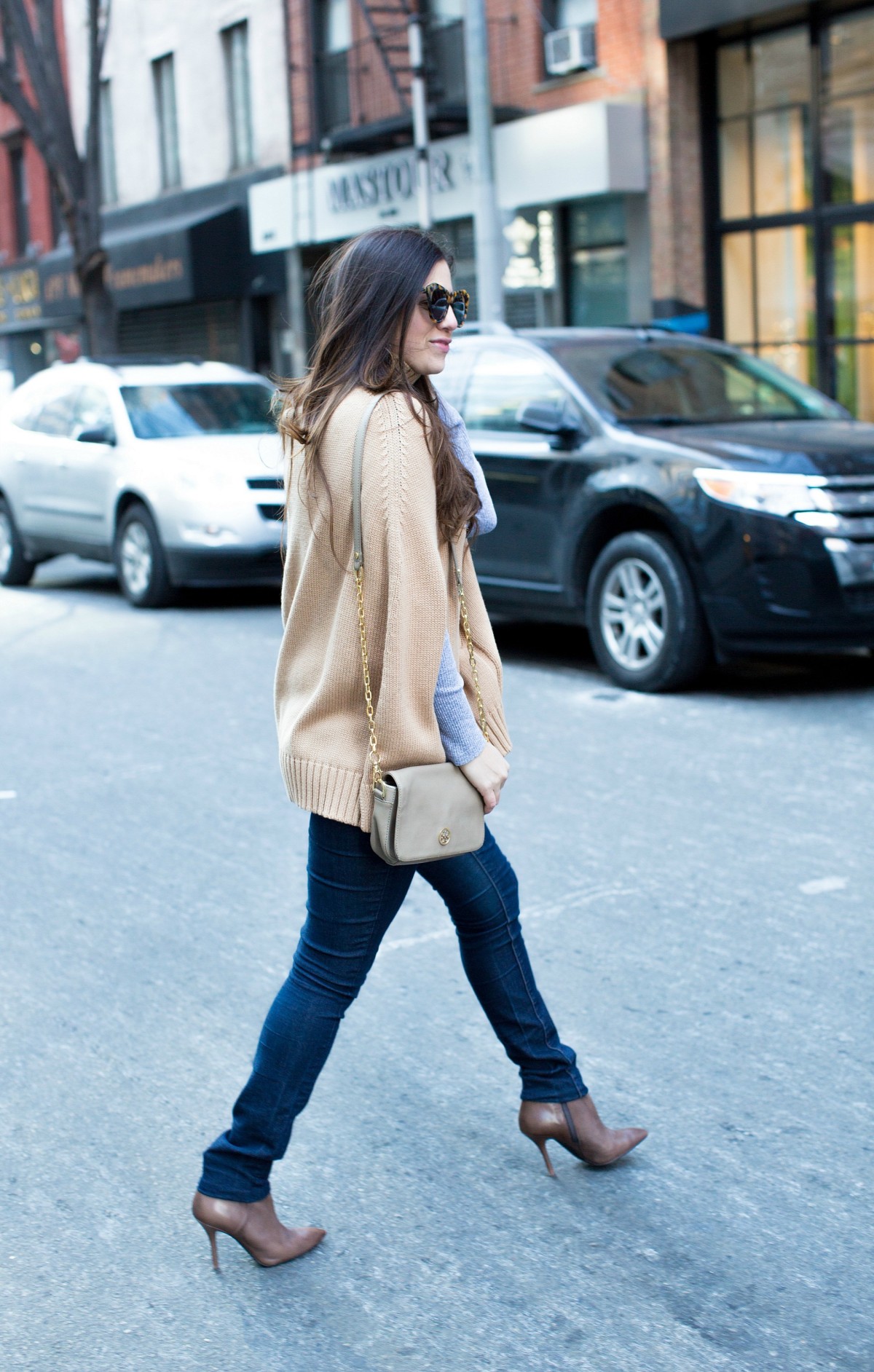 camel and grey neutral color palette, Sunflowers and Stilettos