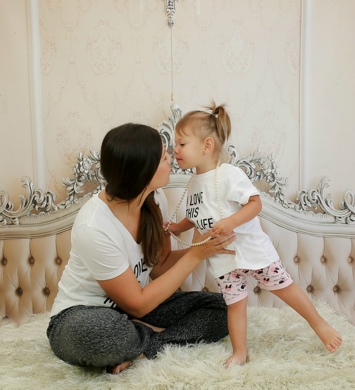 mother daughter matching tees ,mother daughter photoshoot 