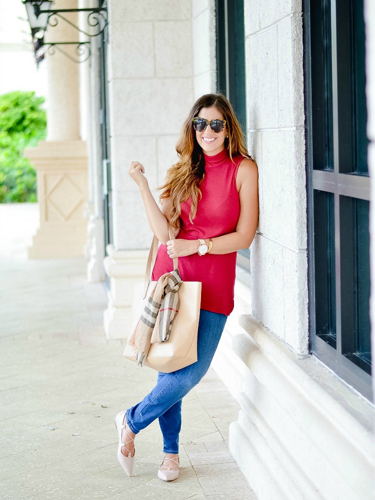 Fashion blogger Jaime Cittadino of Sunflowers and Stilettos dressing for fall in Boca Raton, Florida.