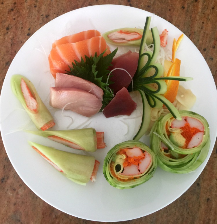 whole30 restaurant guide sushi