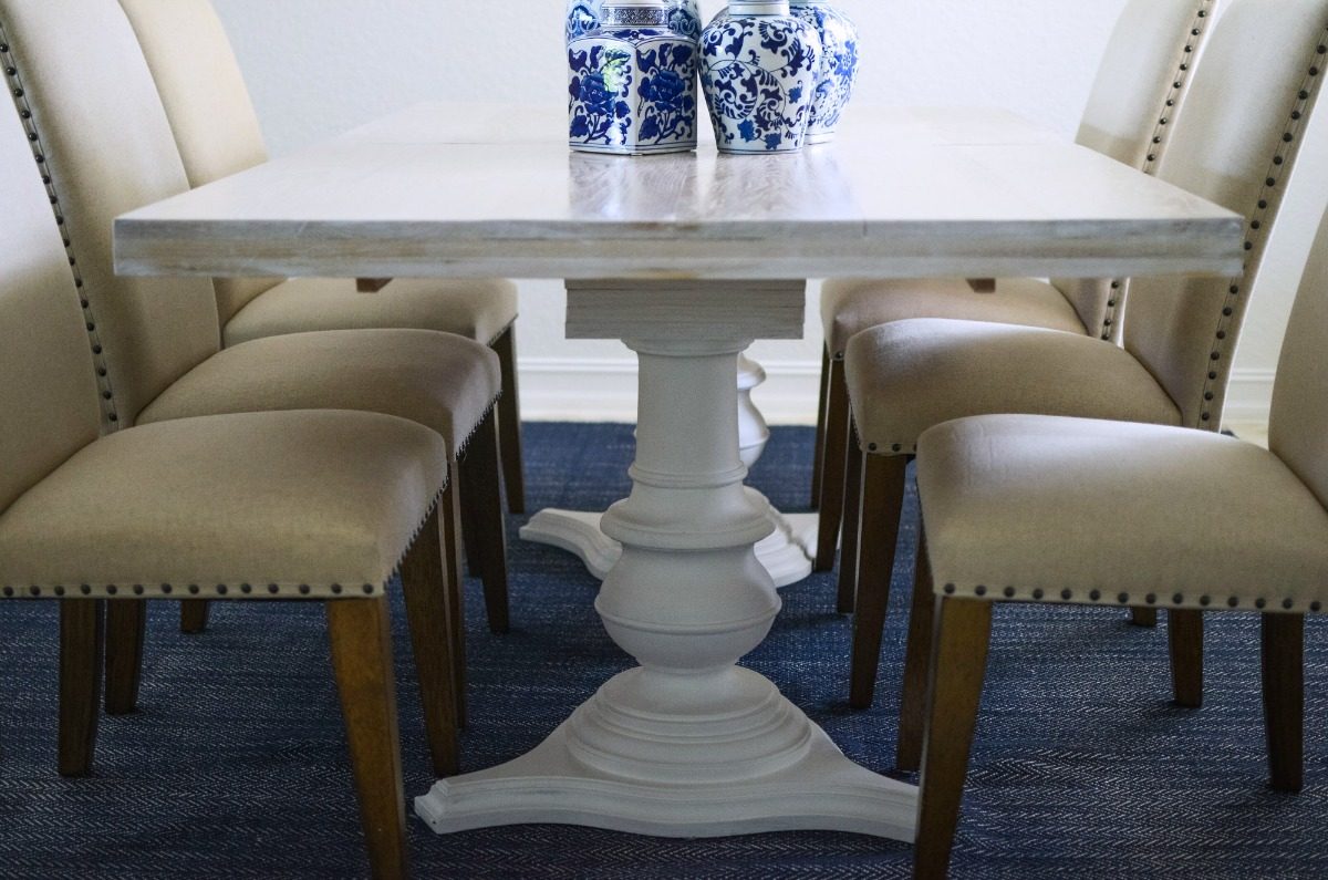 Dining Room Farmhouse DIY Dining Table