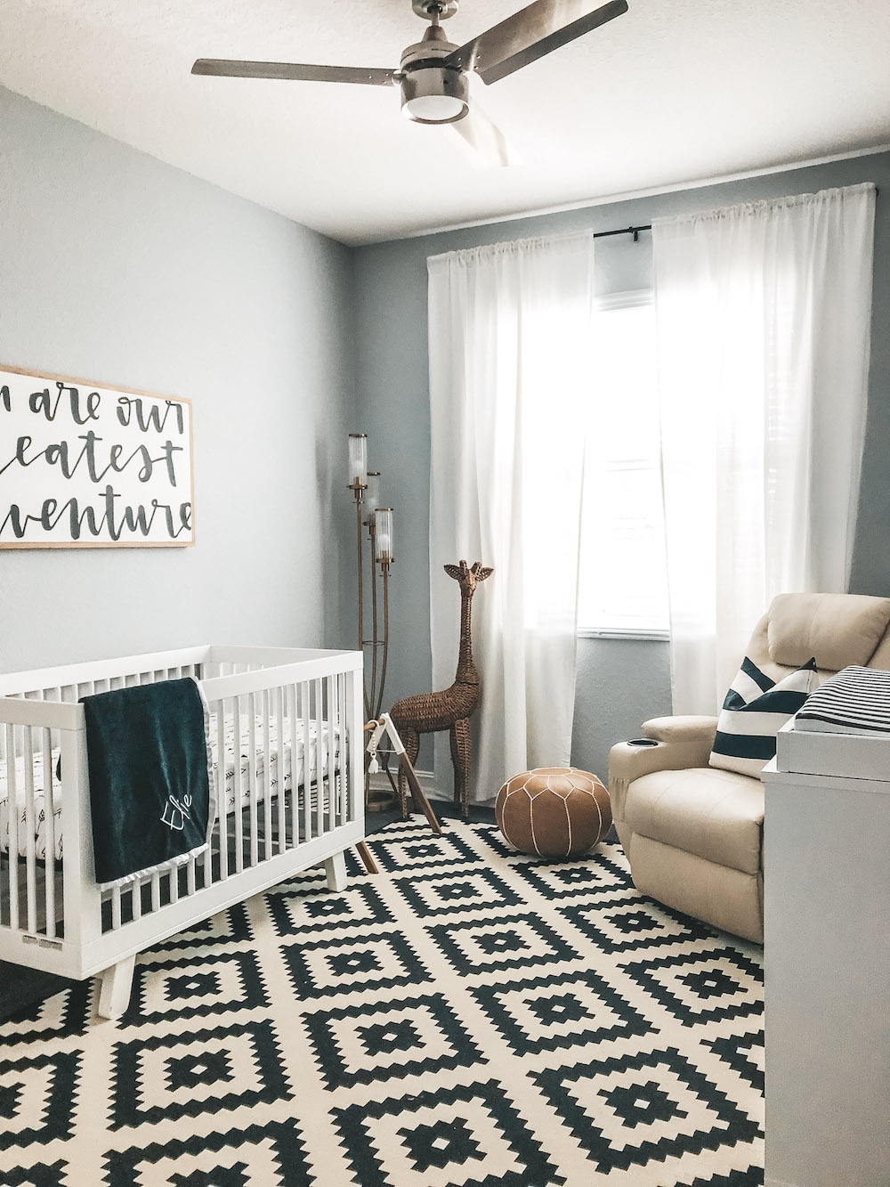 baby boy black and white nursery, black and white modern nursery