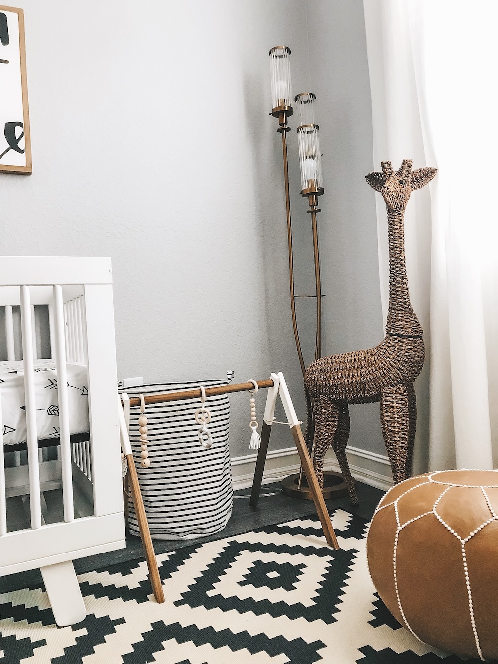 baby nursery neutral decor, black white nursery