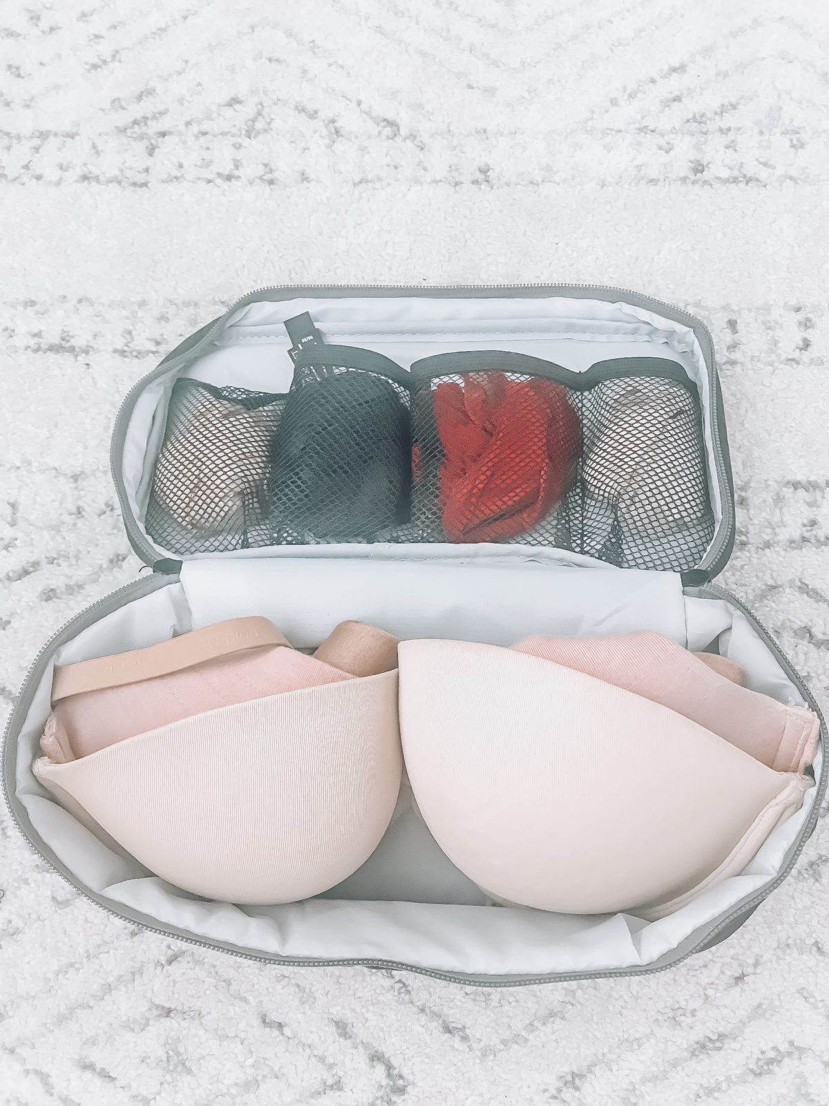 Amazon bra and underwear organizer, travel case for undergarments