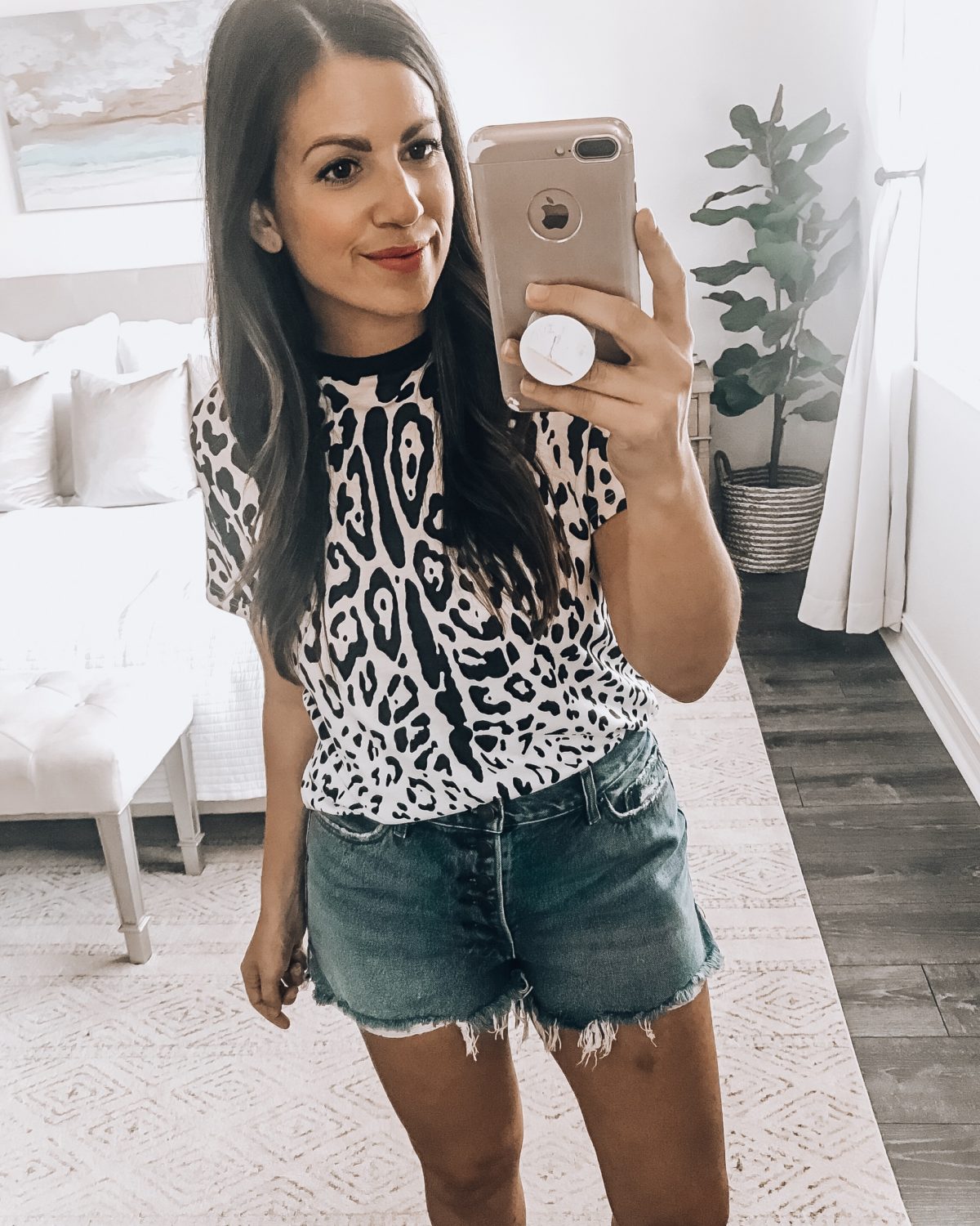 Amazon leopard tee, leopard tee, Jaime Cittadino Florida lifestyle Blogger