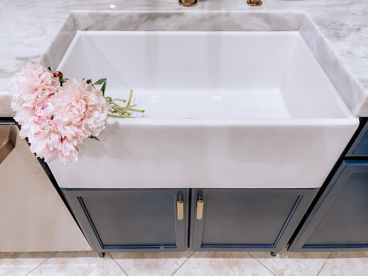 Vintage Tub sink farmhouse sink, fireclay farmhouse sink