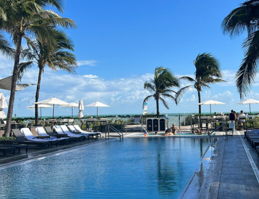 Costa d'Este outdoor pool, review of Vero Beach luxury hotel Costa d'Este
