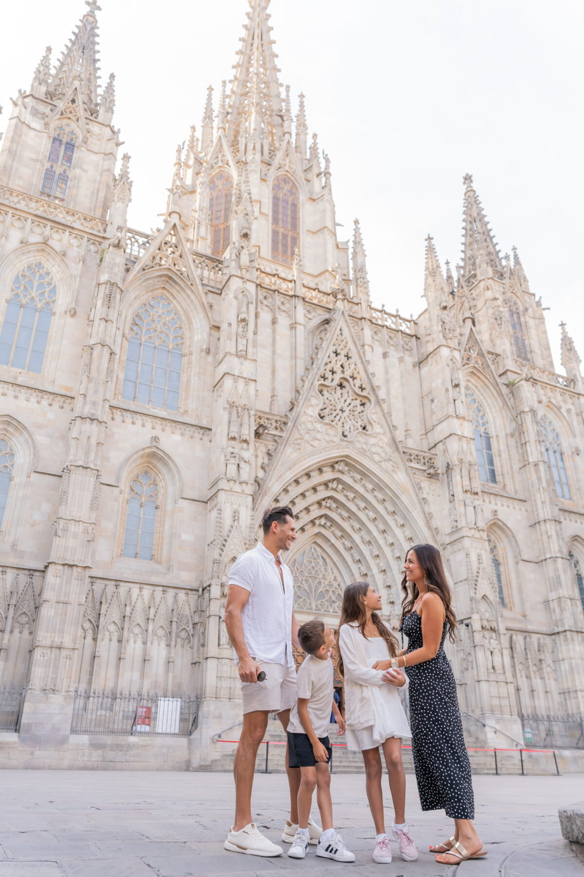 Barcelona family friendly itinerary, Gothic Quarters, where to stay in Barcelona for family