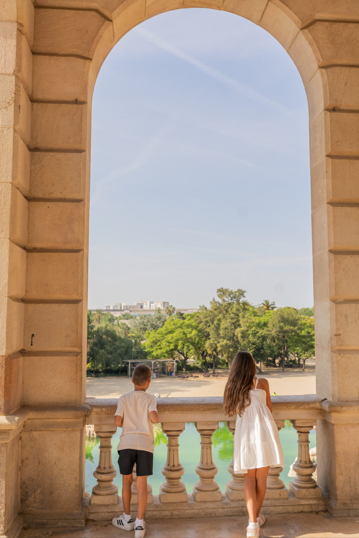 Barcelona family friendly itinerary, family of four summer Barcelona